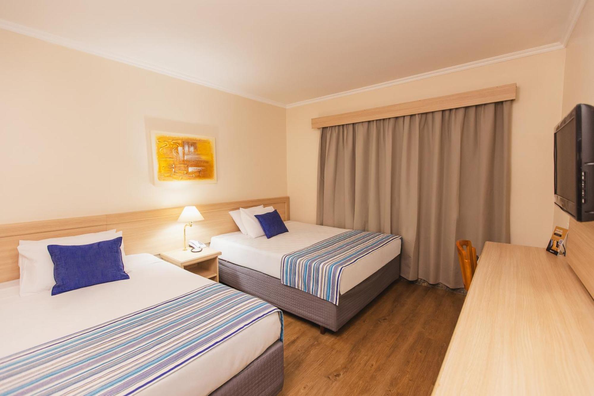 Hotel Golden Park 3*