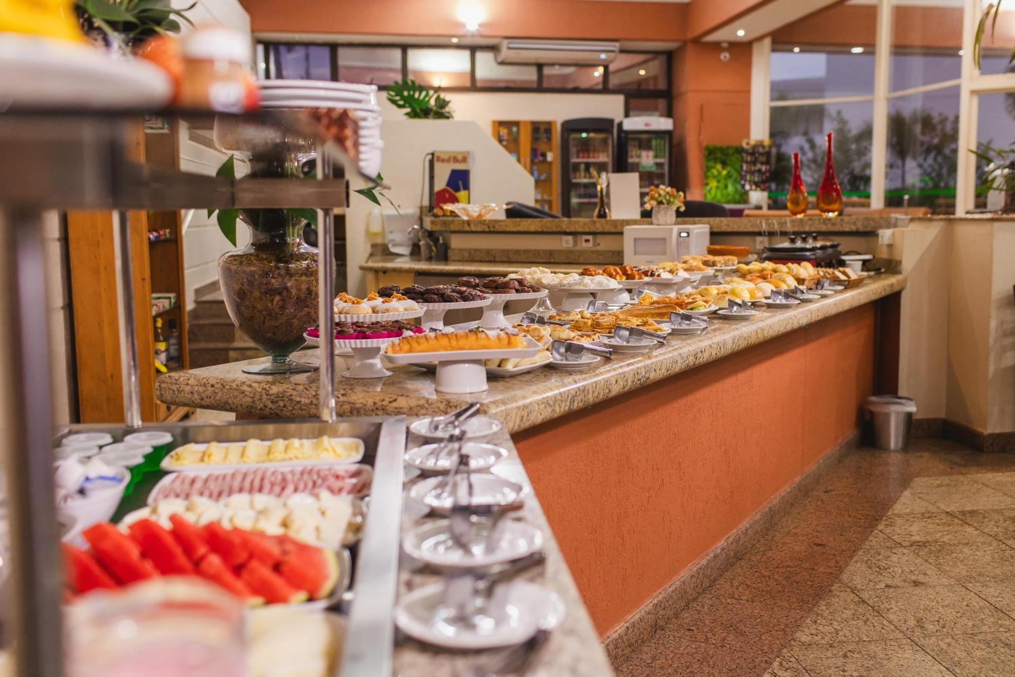 Hotel Golden Park 3*